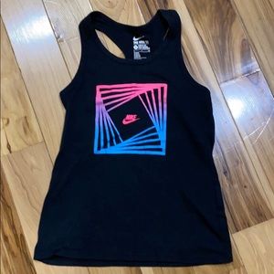 Girls Nike racerback tank top